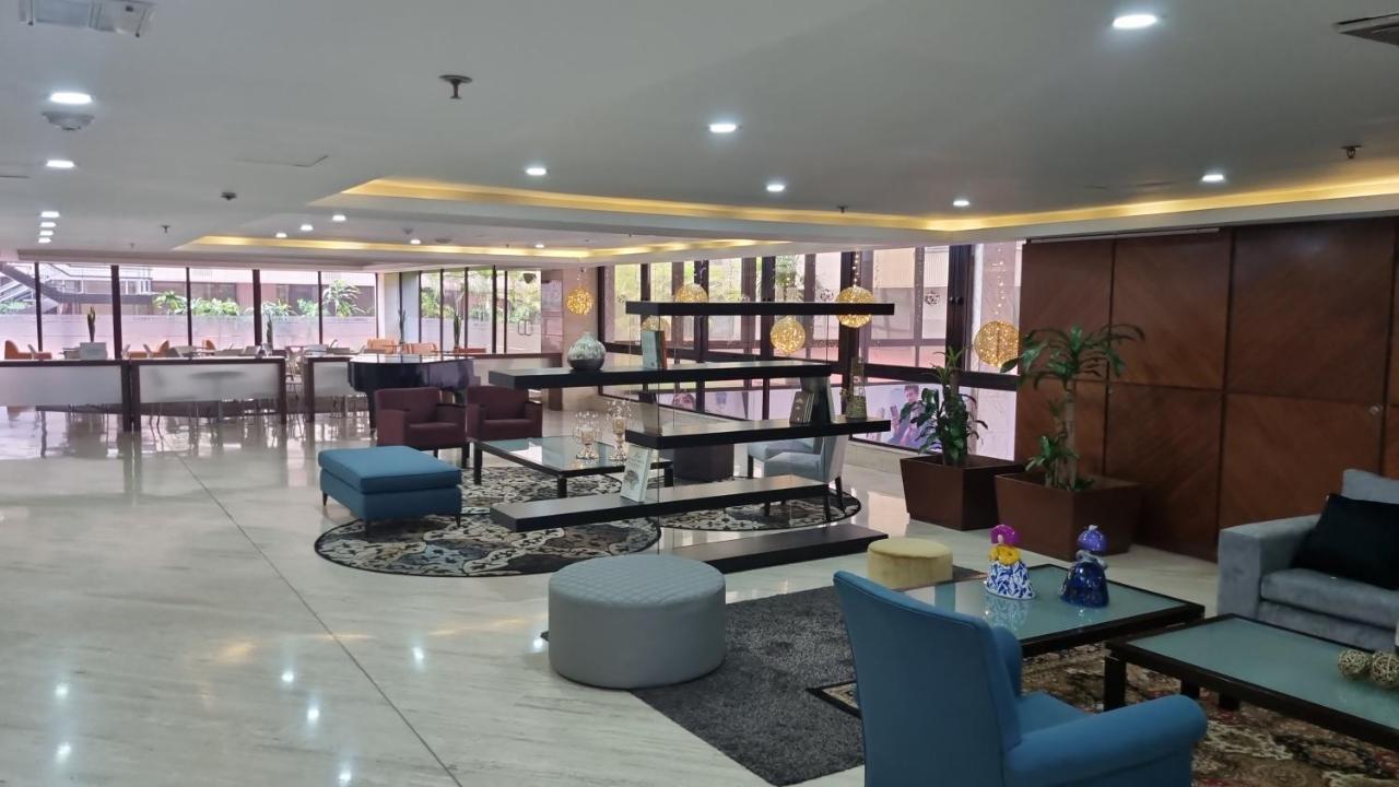 Ccct Apartahotel Ccct Caracas Esterno foto