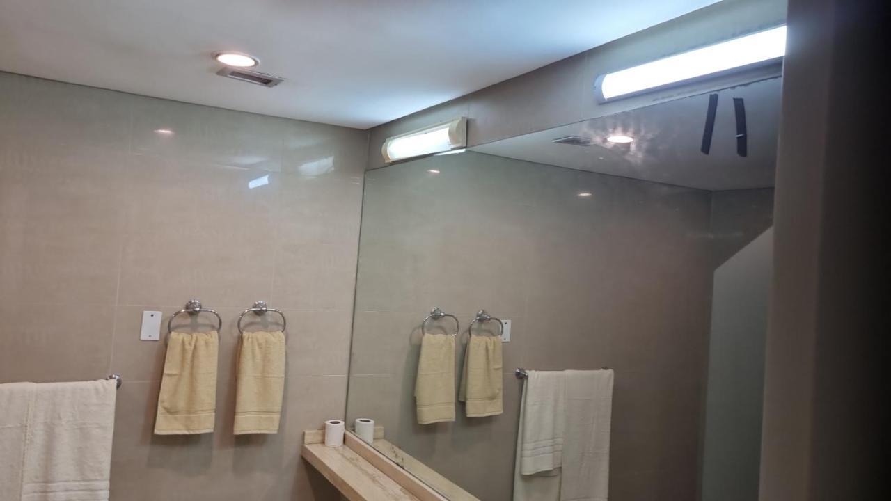 Ccct Apartahotel Ccct Caracas Esterno foto